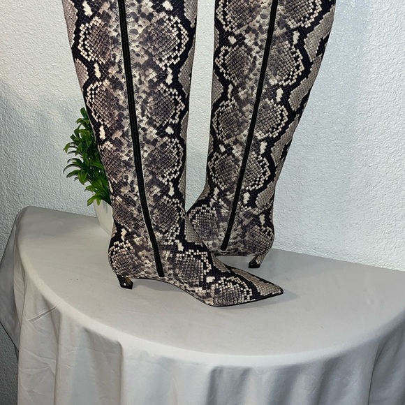 Gianni Bini Gray and Cream Over the Knee Boots - Picture 2 of 16